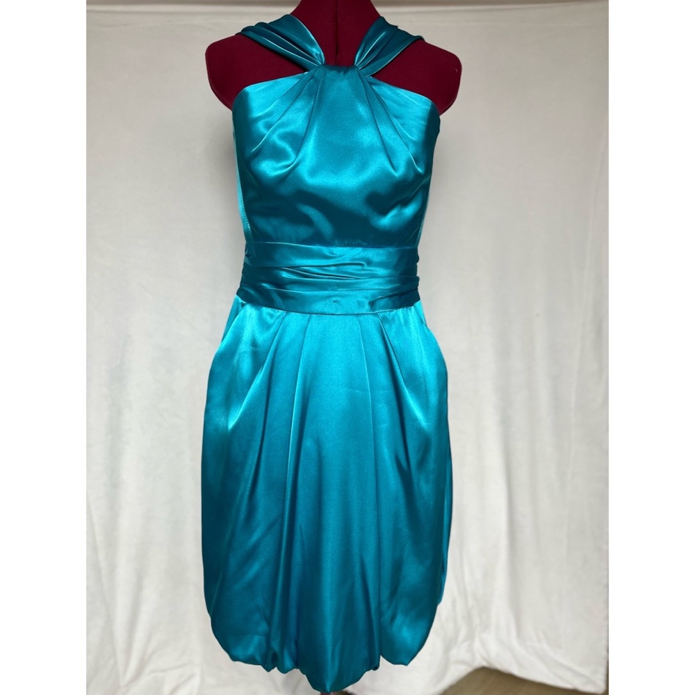 ADORABLE David’s Bridal Prom/Bridesmaid Dress Y neck charm Turquoise size 4 NWT